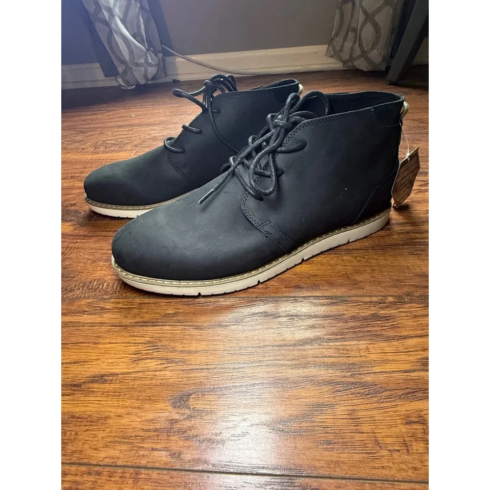 TOMS Men Navi Water Resistant Black Leather Chukka Boots 10016906 Size 11